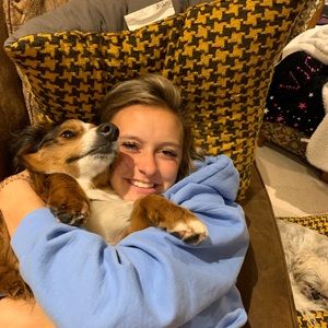 Meet your Posher, Julia